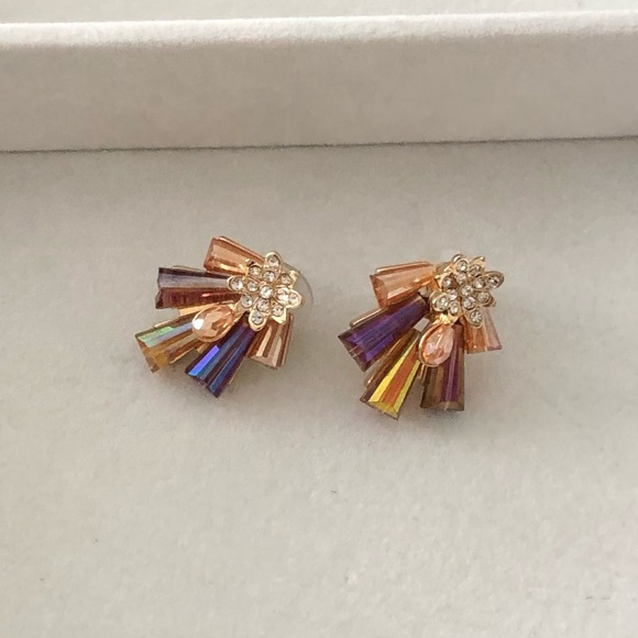 Translucent, Color-Shifting Earrings - Picture 5 of 5